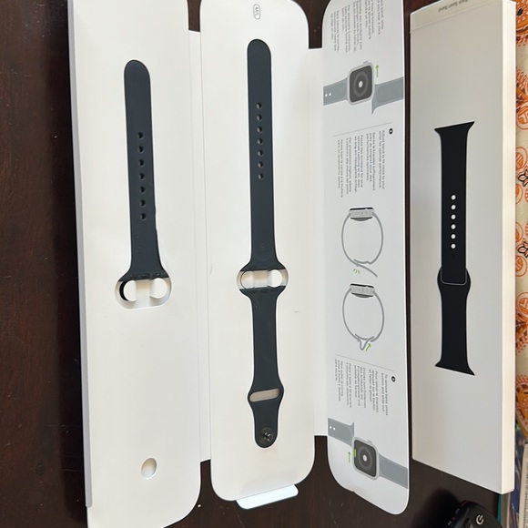 ⭐️SALE⭐️ Apple Watch Black Sport Band 40MM S/M & M/L NIB - Picture 7 of 16